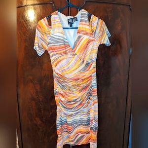 Worth size 4 shoulde cut out dress